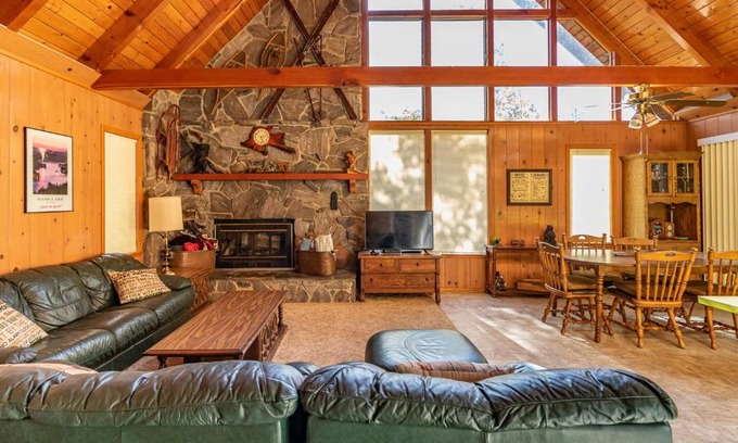 Bass Lake House | Nunes Cabin