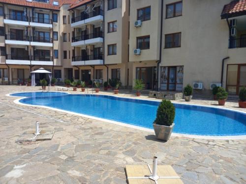 Avren Apartment | Oasis Beach Apartment Kamchia