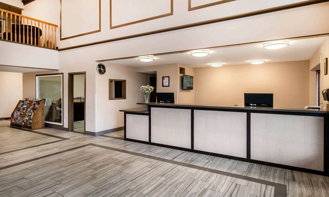 South Tacoma Hotel | Oasis Inn Tacoma near JBLM