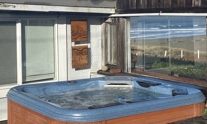 Dillon Beach House | Ocean Front/3 minute walk/Hotub/Sauna/Pets/Massage Chair/Pinball/Pac-Man Machine