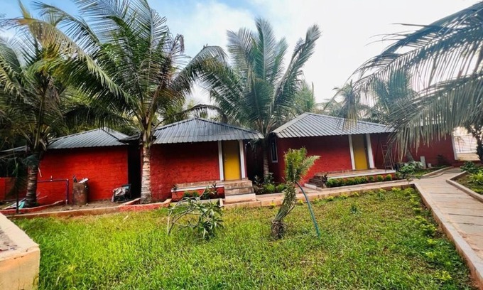 Patnem Hotel | Ocean Paradise Beach Homestay