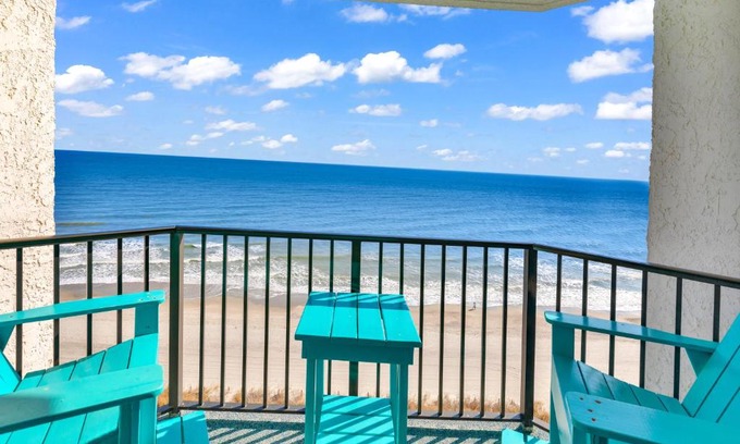 Myrtle Beach Hotel | Ocean Park Resort 1122 & 1124 Combo