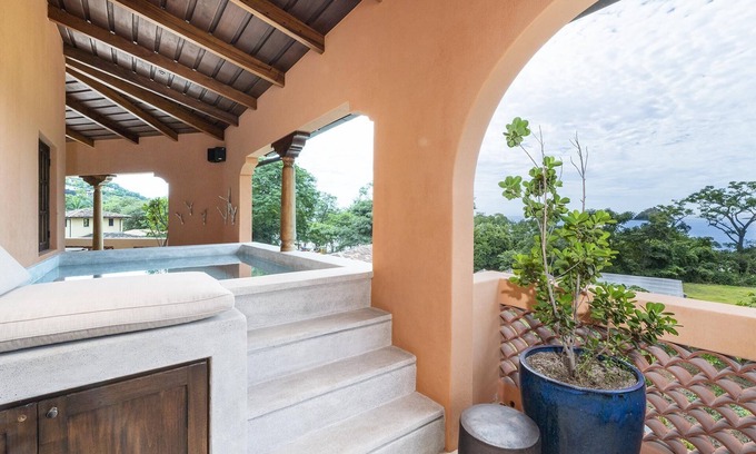 Las Catalinas Condo | Ocean-view condo with private balcony pool