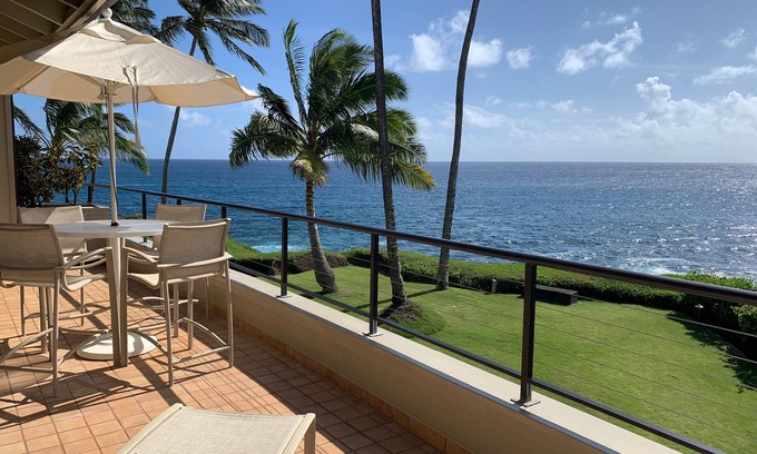 Poipu Resort | Oceanfront - 2 Bedroom Suite