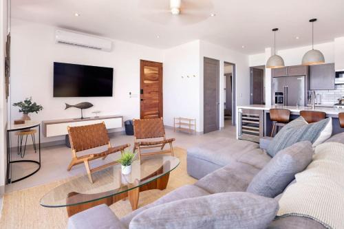 Cerritos Apartment | Oceanfront Condo Steps Away From Cerritos Beach