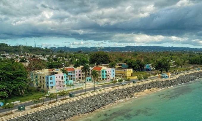 Aguadilla Pueblo Condo | Oceanfront Paradise: Private Balcony, Stunning Views & Steps to the Beach!