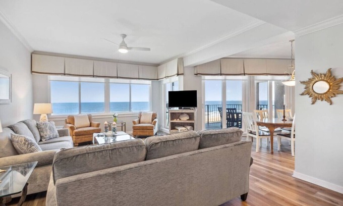 Fernandina Beach Condo | Oceanfront Penthouse w/Panoramic Ocean Views!