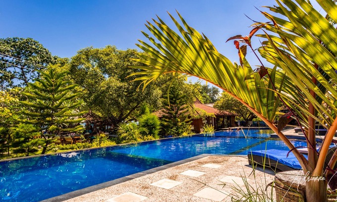 Gili Air Hotel | Oceans 5 Dive Resort