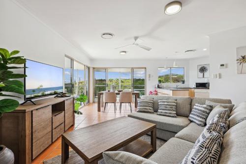 Point Arkwright Apartment | Oceanside Apartment with Views of Yaroomba Beach