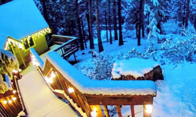 Cold Springs Cabin | OCTOBER Enchanting at Cedar Pine Retreat! Enjoy Spooky Events every weekend!