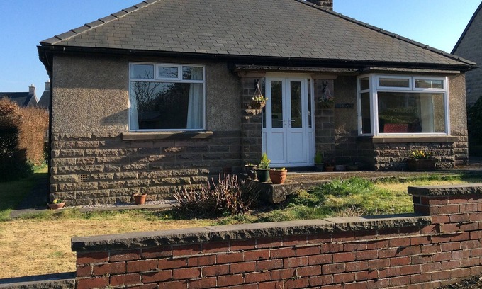 Youlgreave House | Off Road Parking, Great Location, Pet Friendly, Youlgrave,Peak District