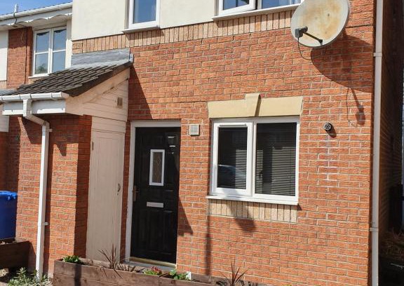 Livingston House | Oldwood Home from Home