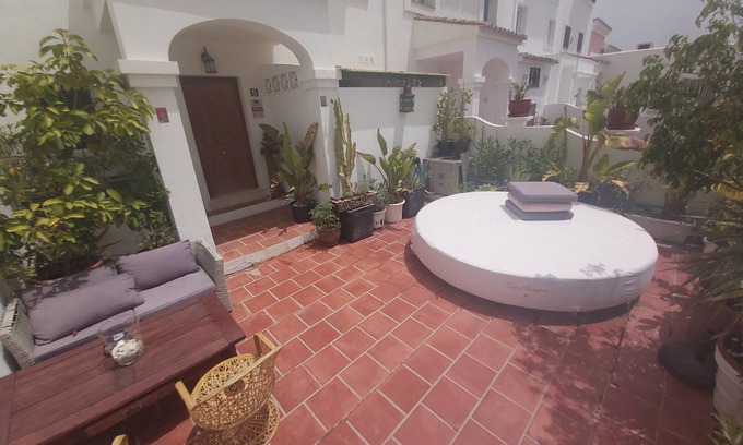 Benahavis Ski Chalet | Olimpo Home "Mountain-sea views" (La Quinta Golf)