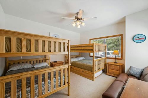 Olympic Valley Apartment | Olympic Pines Lodge