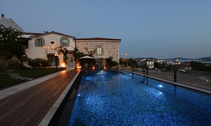 Ayvalik Hotel | Omer Aga Konagi