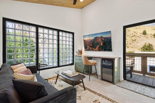 Creede Apartment | OMI Studio