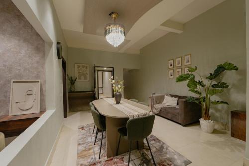 Sualkuchi Apartment | Omnia By Alhanney