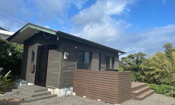 Tatsugo House | On the hill - On the hill /Oshima-gun Kagoshima