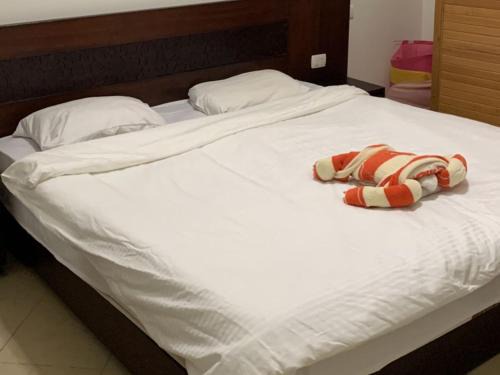 Al Ahyaa Ski Chalet | One-Bedroom Chalet with Side Sea View , Turtles Beach C23