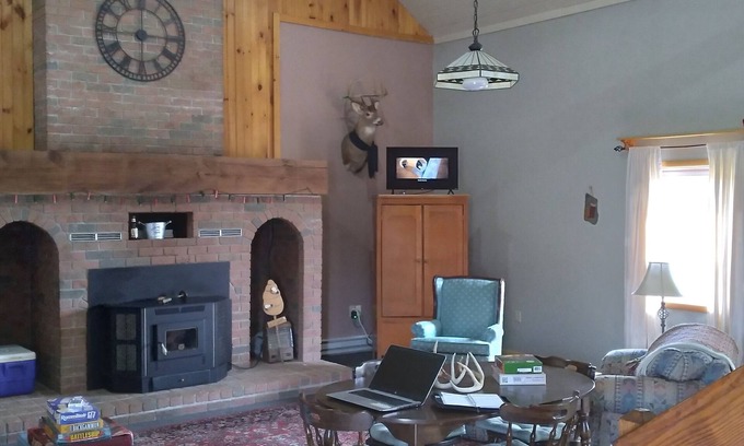 Mohican Township Other | Orchard Lodge at Malabar Peach & Apple Orchard. Peaceful and Pet Friendly.