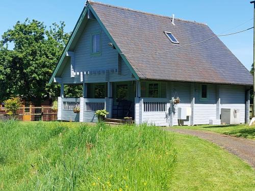 Saint Blazey House | Orchard Lodge