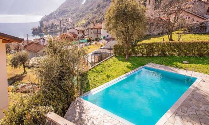 Tremezzina House | Ossuccio Grande C home with pool sleeps 12 by Italian Apartments