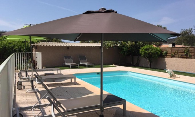 Bormes-Les-Mimosas Apartment | Oustaou di Ercole