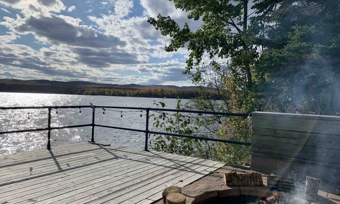 Big Bay Cottage | Outdoor Adventure on Lake Independence