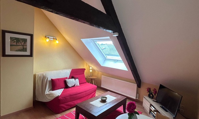 Morlaix Apartment | Over time