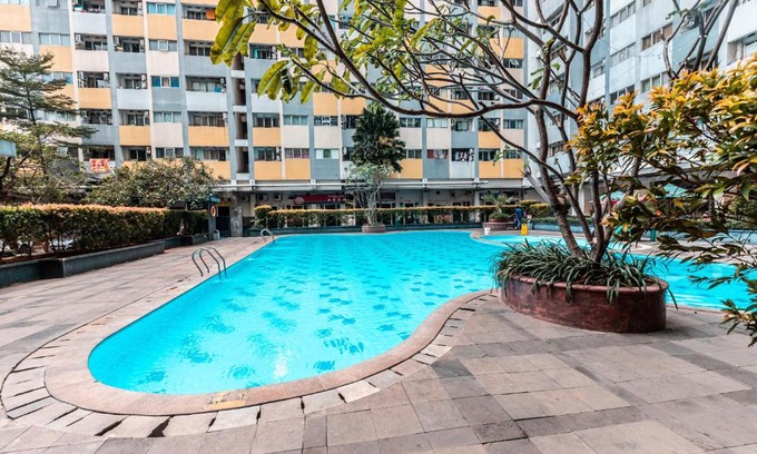 East Jakarta Hotel | OYO 2122 Qubic