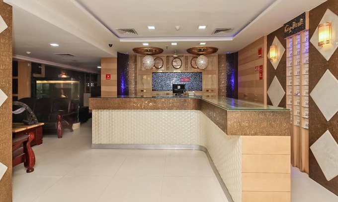 Hyderabad Hotel | OYO 740 Hotel Suravi