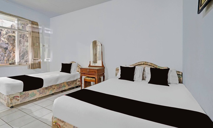 Cianjur Hotel | OYO 94802 Hotel Prima