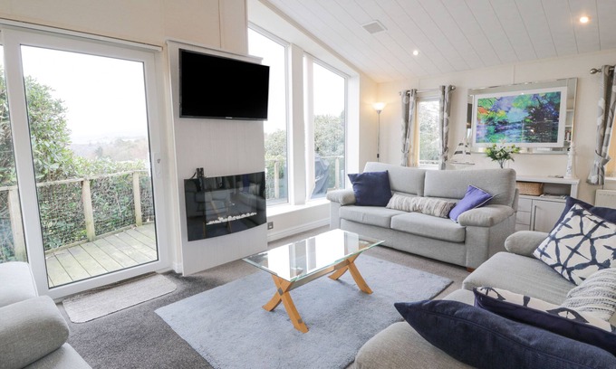 Dalbeattie Cottage | Oyster Bay Lodge