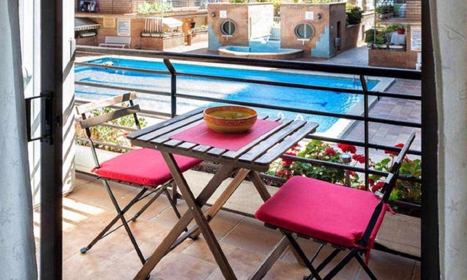 Pineda de Mar Apartment | P2 TARAyPAUL 4 PAX PINEDA DE MAR
