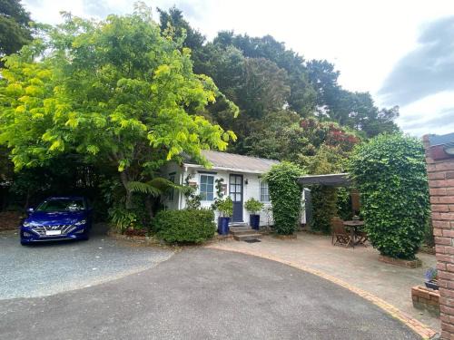 Paihia House | Paihia Place Cottage - central Paihia