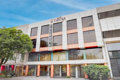 Maharana Pratap Nagar Hotel | Palette by CheckIn Bhopal Formerly Nisagra