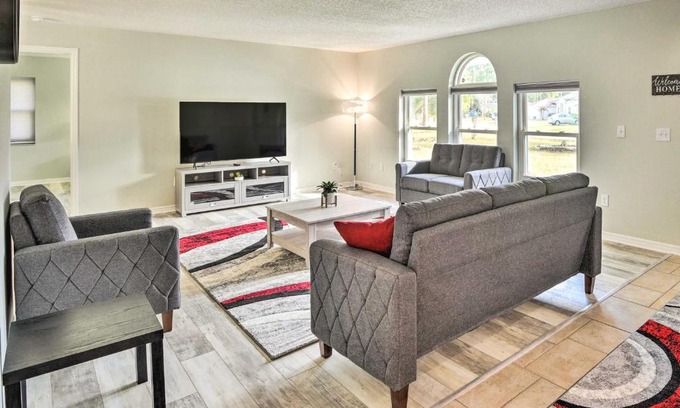 Palm Coast House | Palm Coast Home about 7 Mi to Flagler Beach!