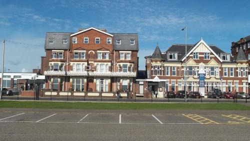 Great Yarmouth Hotel | Palm Court Hotel