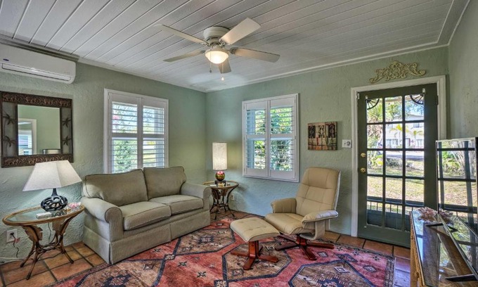 Crystal Beach House | Palm Harbor Vacation Rental, Walk to Crystal Beach