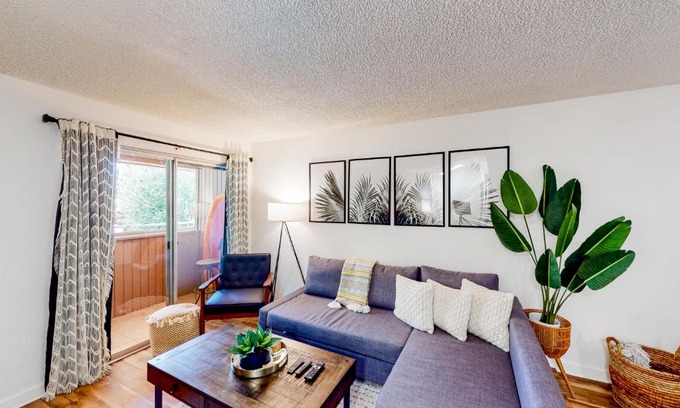 Racquet Club West Apartment | Palm Springs Boho Bliss