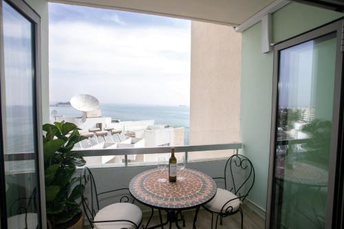 Skala Apartment | Palmove Luxurious Beachfront Apt
