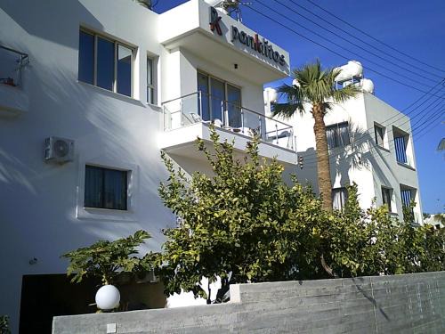 Paphos Apartment | Panklitos Tourist Apartments