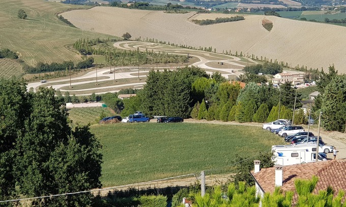 Tavullia Bed & Breakfast | Panoramic hillside accommodation