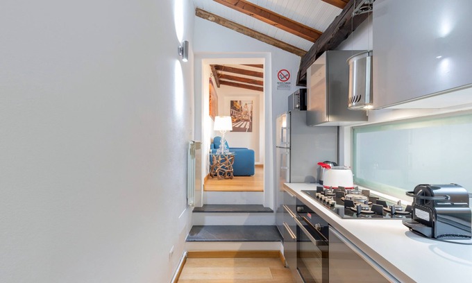 Casoretto Apartment | Panoramic Terrace over Milan