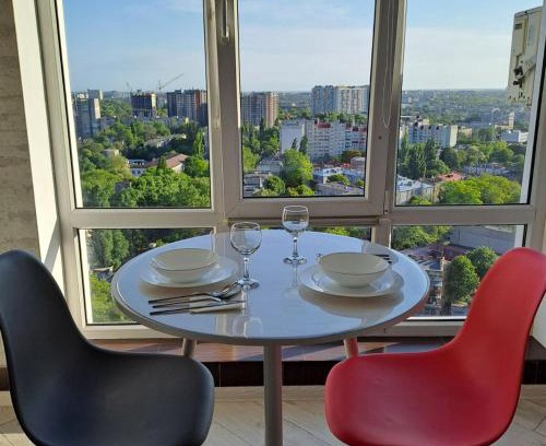 Prymors'kyi district Apartment | Panoramic View Studio