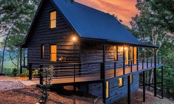 Morganton Cabin | Panoramic Views! Wrap around Deck, Hot Tub & Grill