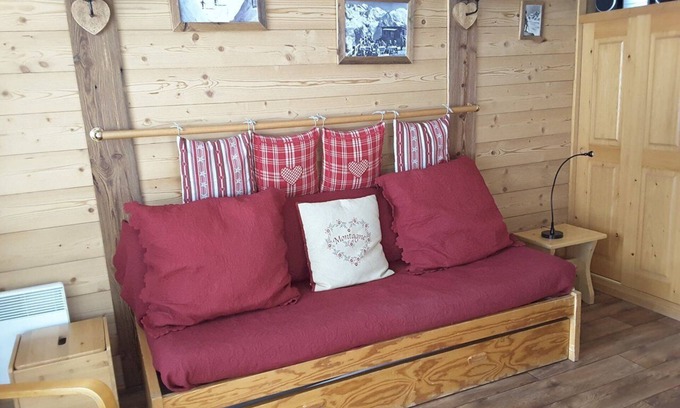Plan Peisey Apartment | Paradiski quiet and sunny plan peisey