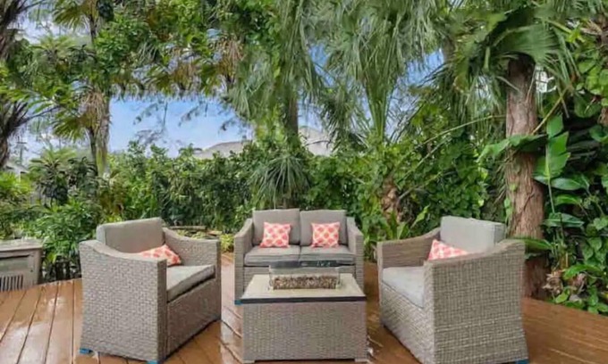 Wellington House | PARADIZE FOR EQUESTRIAN LOVERS