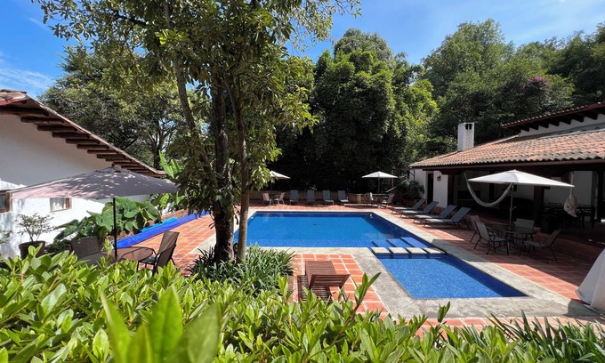 Valle de Bravo Cabin | Paragliders paradise cozy lofts. Mint design, amenities and unmatched location.