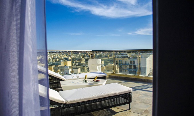 Il-Qajjenza Hotel | Paramount Bay Penthouse
